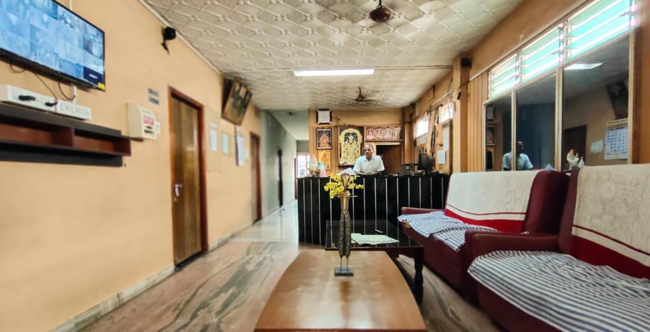 Balaji Lodge Villupuram Exterior foto