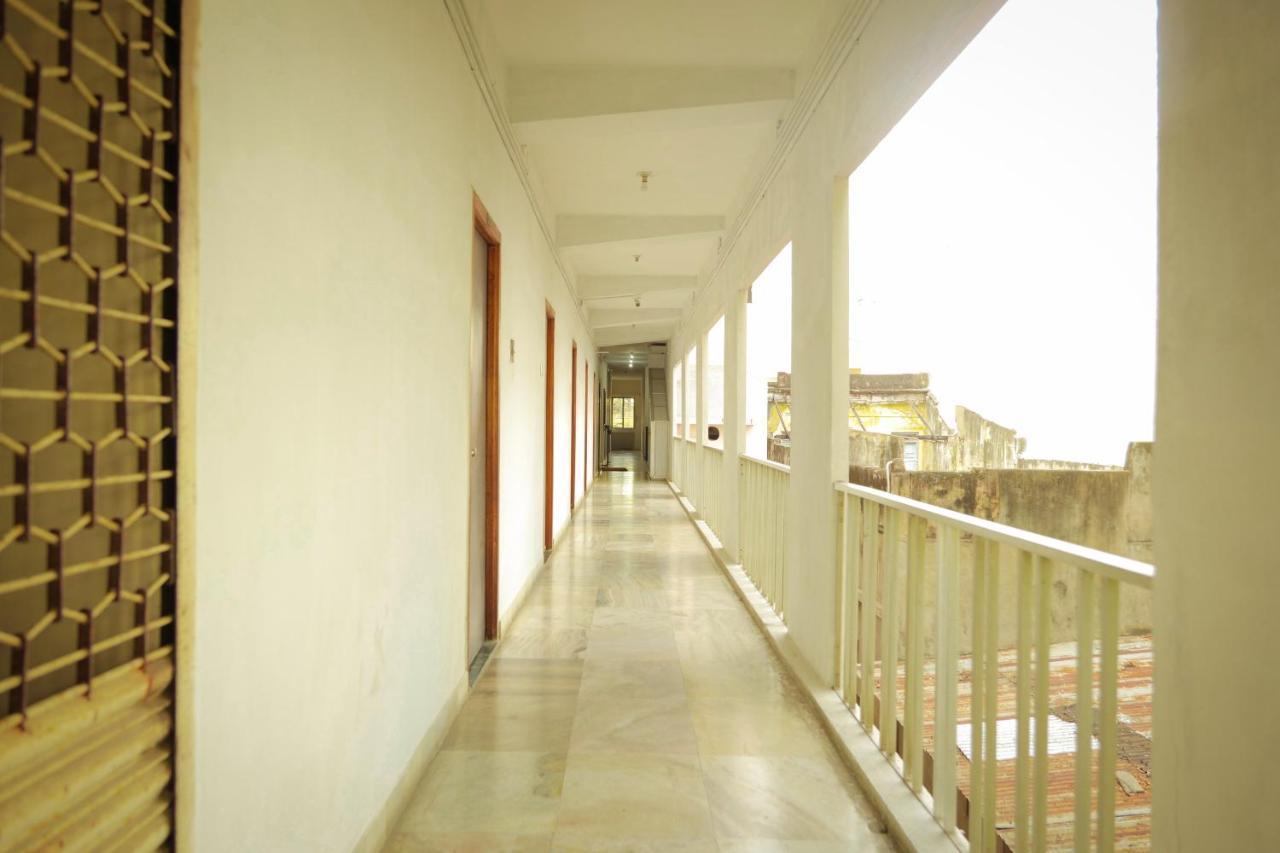 Balaji Lodge Villupuram Exterior foto
